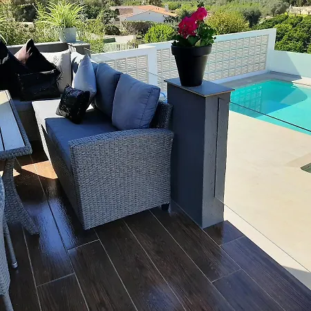 Grey House Vila Orba